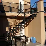 Apartament Romai *